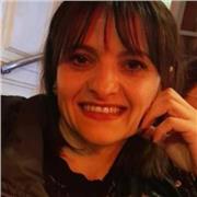 Erfahrener Englisch-Tutor mit über 18 Jahren Unterrichtserfahrung für Kinder und Erwachsene.